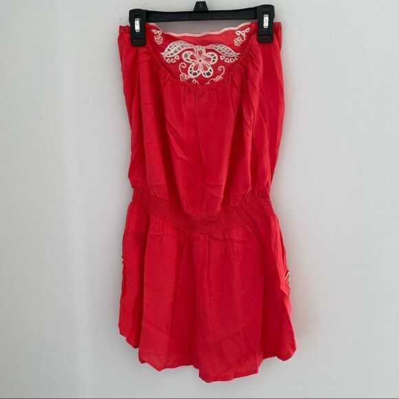 Forever 21 Strapless Eyelet Embroidered Romper Pink - Picture 4 of 4